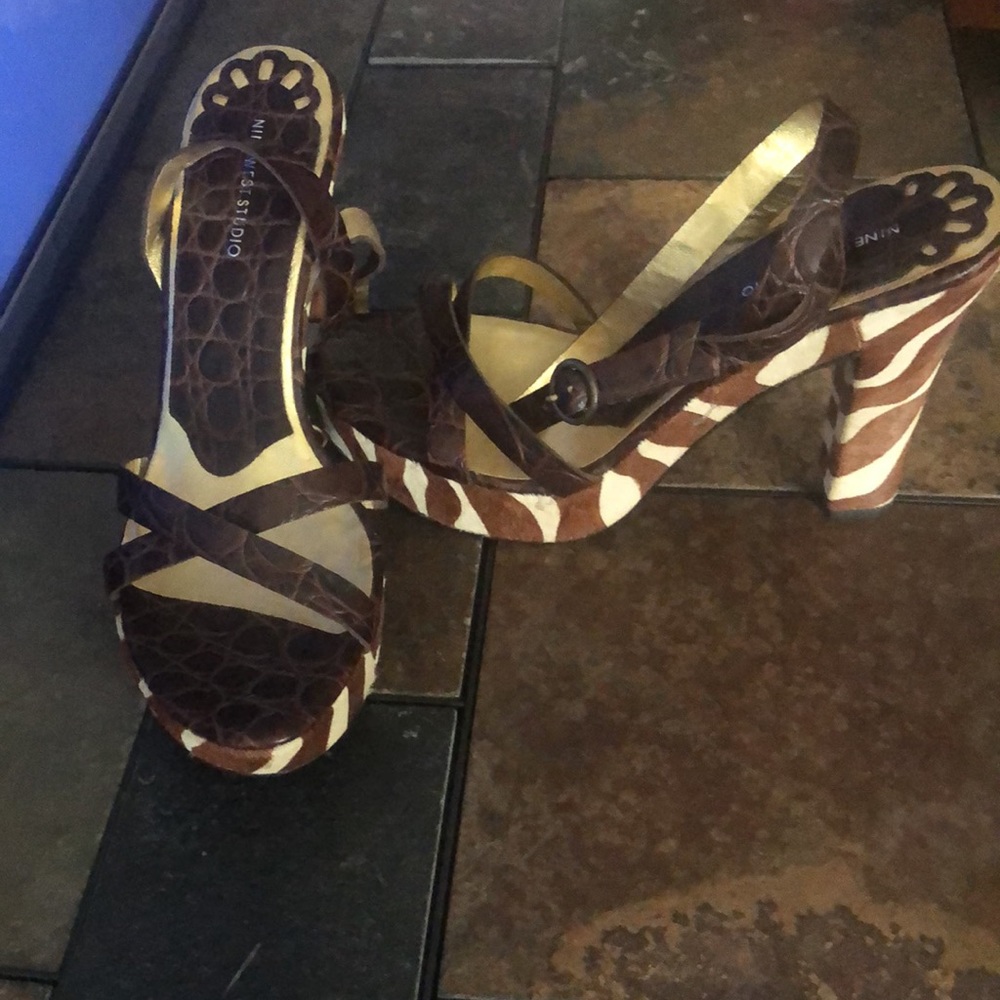 Nine West SZ 9 Platform Heels Brown and Cream NWOB Leather Soles